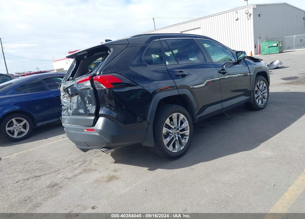 2020 TOYOTA RAV4 XLE PREMIUM VIN: JTMA1RFV0LJ027951