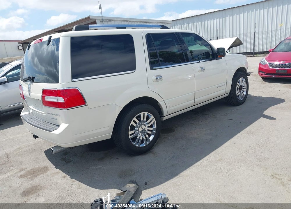2008 LINCOLN NAVIGATOR VIN: 5LMFU27508LJ06527