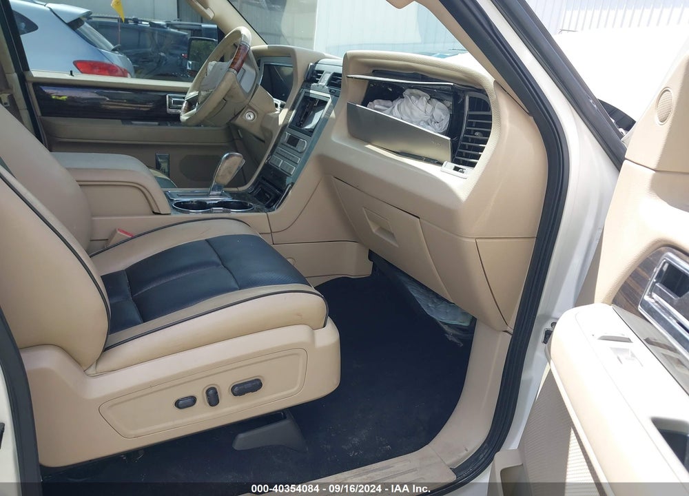 2008 LINCOLN NAVIGATOR VIN: 5LMFU27508LJ06527