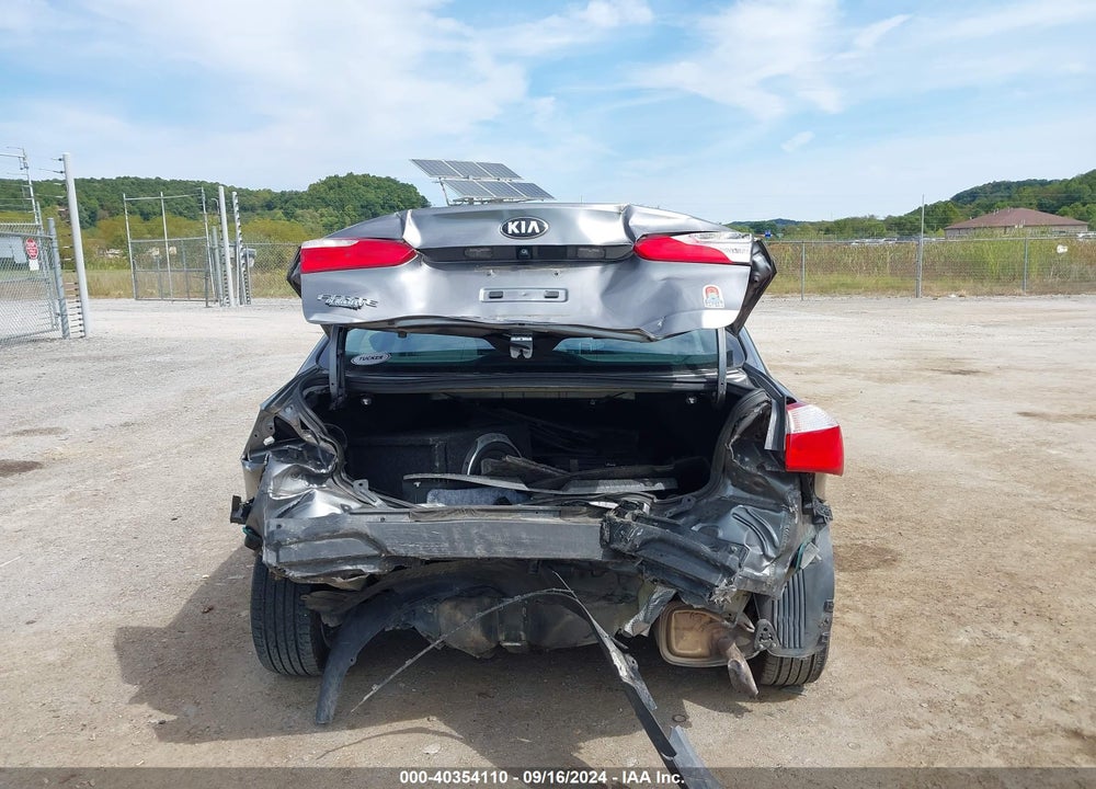 2016 KIA FORTE LX VIN: KNAFX4A69G5541705
