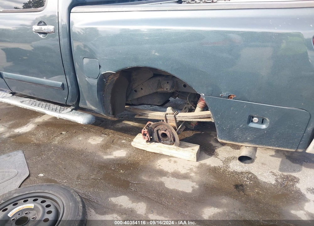 2004 NISSAN TITAN SE VIN: 1N6AA07B44N516540