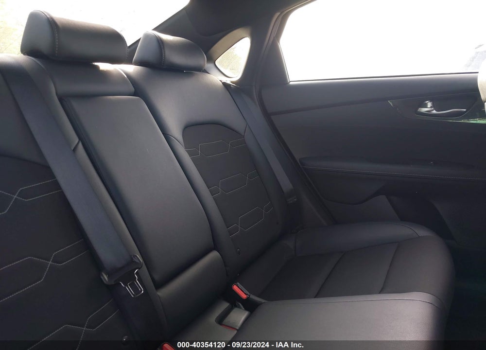2023 KIA FORTE GT LINE VIN: 3KPF54AD2PE662653