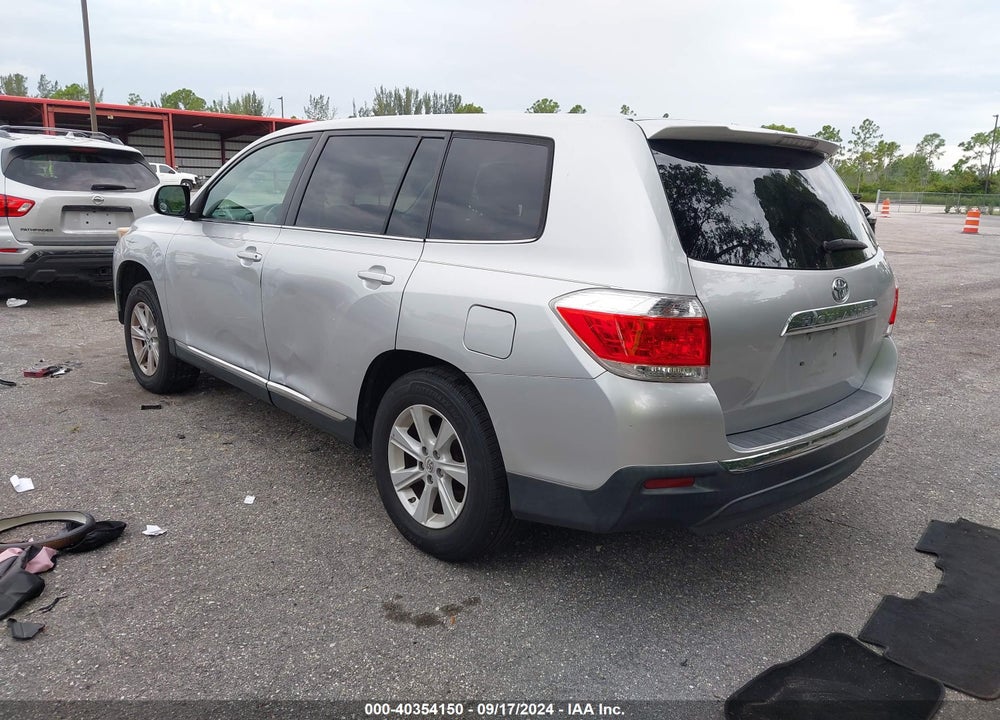 2013 TOYOTA HIGHLANDER VIN: 5TDZA3EH3DS038605