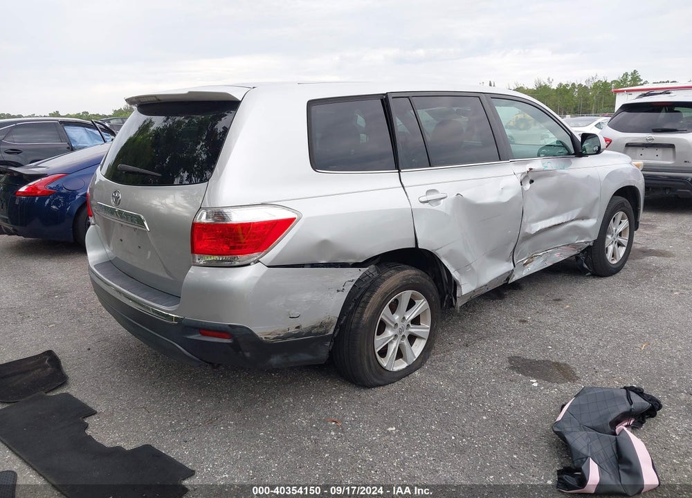 2013 TOYOTA HIGHLANDER VIN: 5TDZA3EH3DS038605