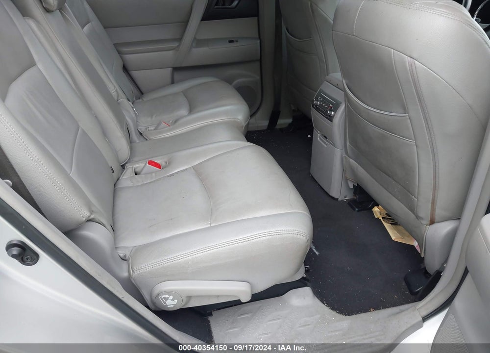 2013 TOYOTA HIGHLANDER VIN: 5TDZA3EH3DS038605
