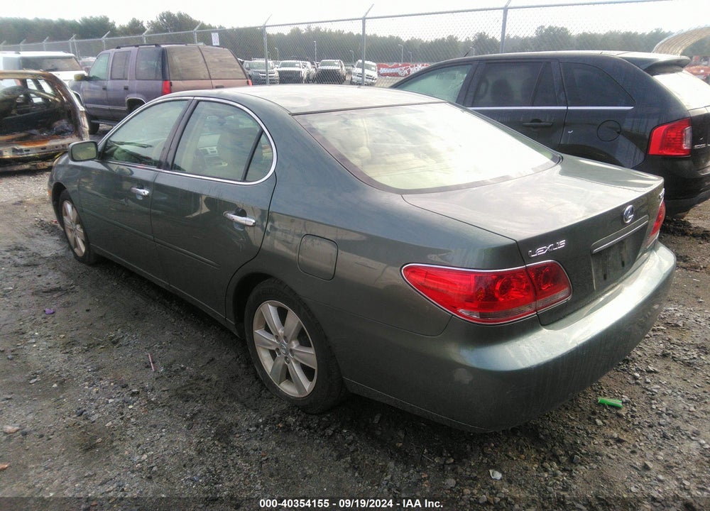 2005 LEXUS ES 330 VIN: JTHBA30G955131229