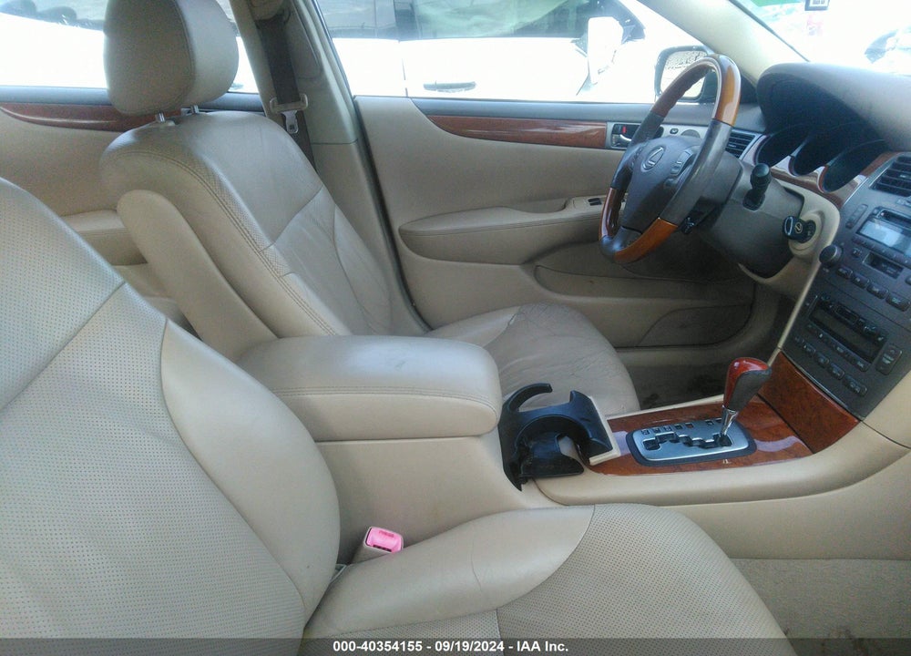 2005 LEXUS ES 330 VIN: JTHBA30G955131229