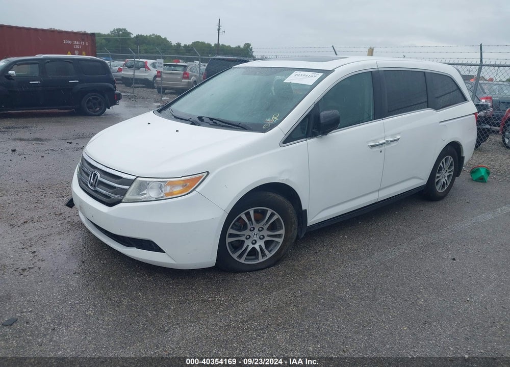 2013 HONDA ODYSSEY VIN: 5FNRL5H68DB039818