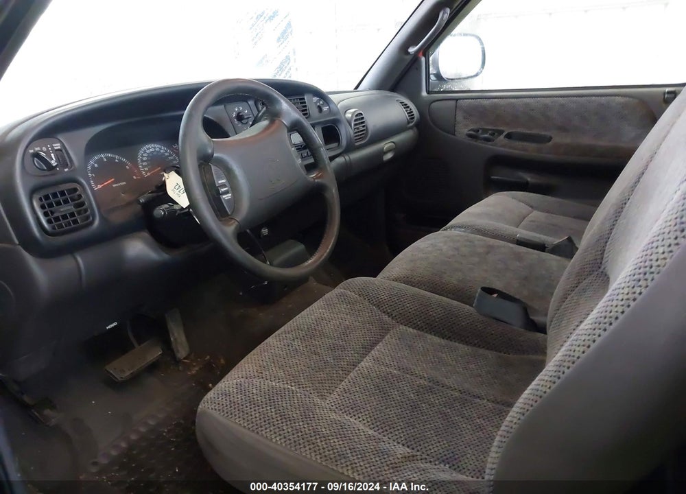 1999 DODGE RAM 1500 ST VIN: 1B7HC16Y7XS265123
