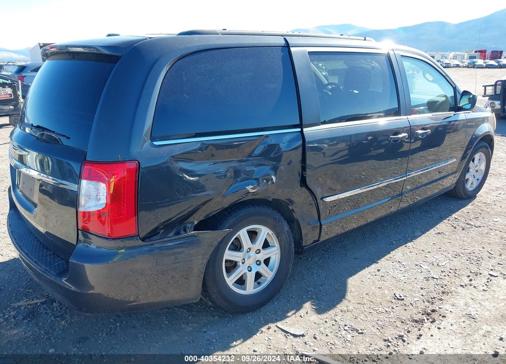 2011 CHRYSLER TOWN & COUNTRY TOURING VIN: 2A4RR5DG7BR623605