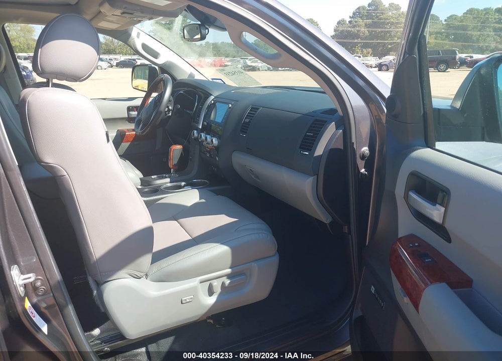 2021 TOYOTA SEQUOIA PLATINUM VIN: 5TDGY5A11MS075997