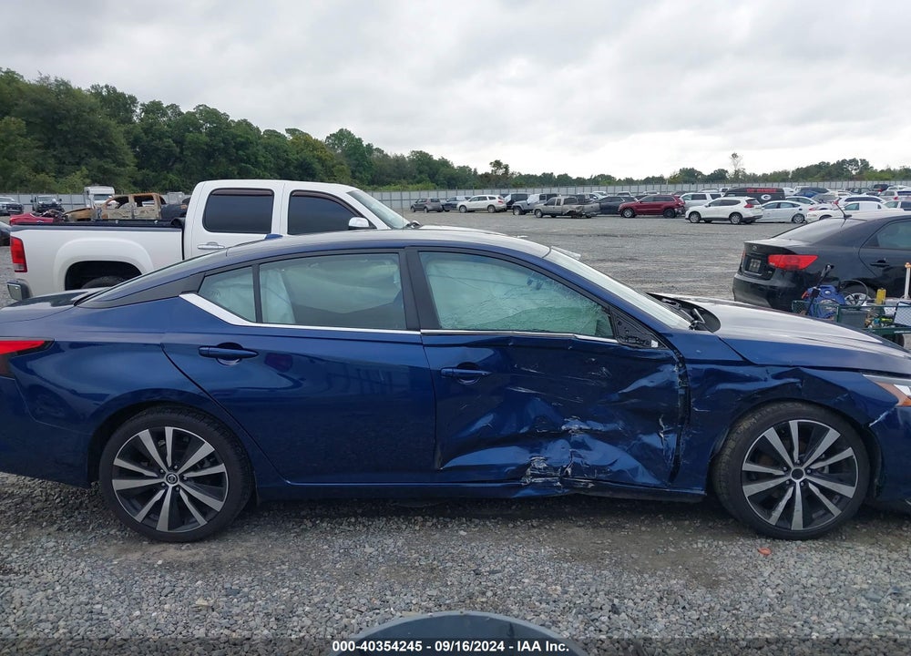2022 NISSAN ALTIMA SR FWD VIN: 1N4BL4CV4NN331839