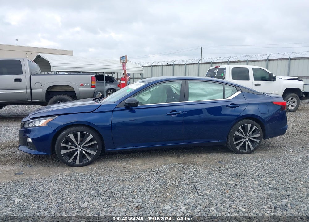 2022 NISSAN ALTIMA SR FWD VIN: 1N4BL4CV4NN331839