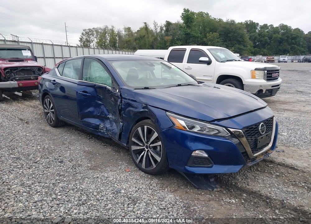 2022 NISSAN ALTIMA SR FWD VIN: 1N4BL4CV4NN331839