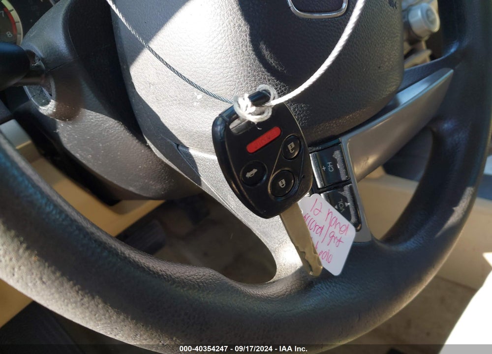 2012 HONDA ACCORD 2.4 LX VIN: 1HGCP2F37CA072755