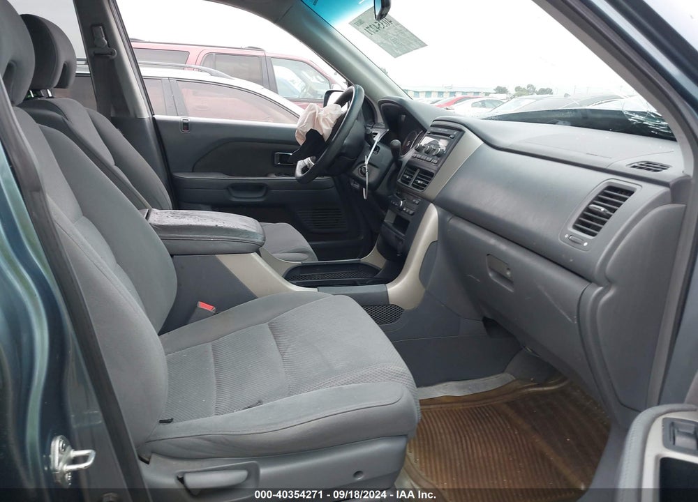 2007 HONDA PILOT EX VIN: 5FNYF28447B022003