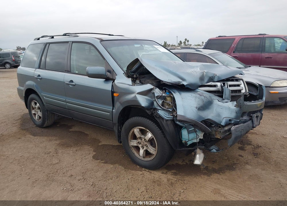 2007 HONDA PILOT EX VIN: 5FNYF28447B022003