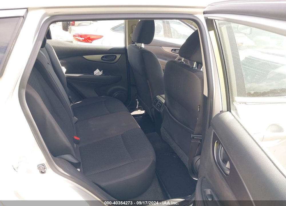 2017 NISSAN ROGUE SPORT S VIN: JN1BJ1CPXHW019087