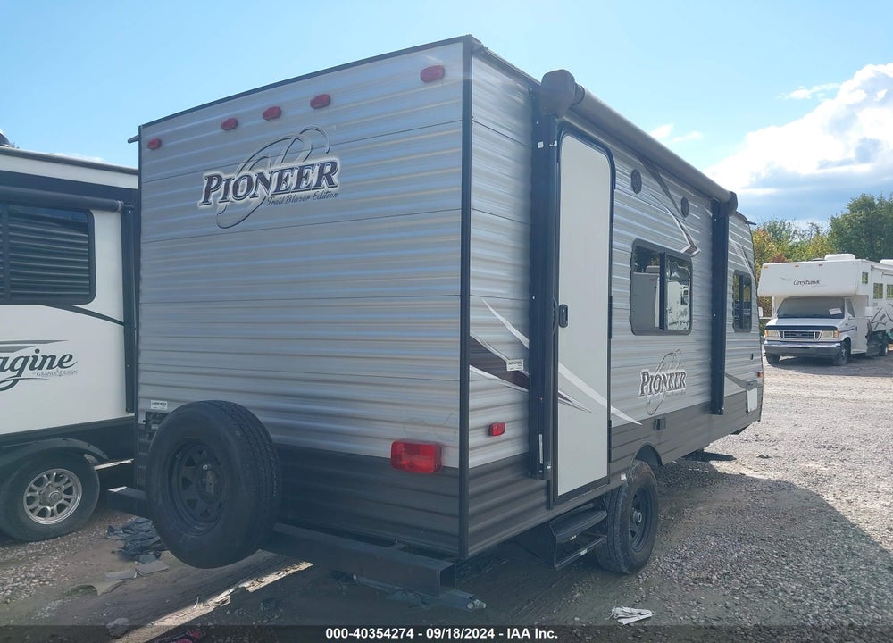 2018 PIONEER TRAVEL TRLR VIN: 5SFPB2214JE361050