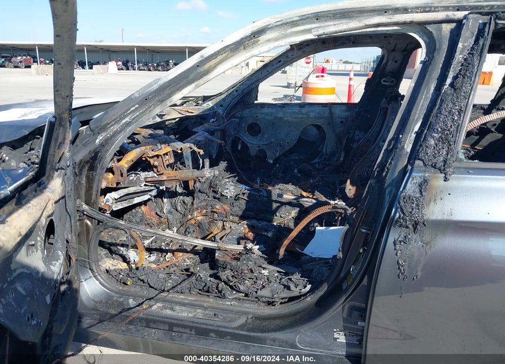 2018 BMW 320I VIN: WBA8E1G57JNU93382