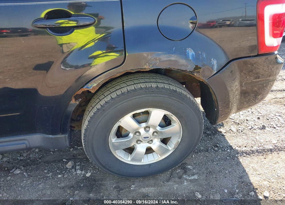 2008 FORD ESCAPE LIMITED VIN: 1FMCU94158KD76326