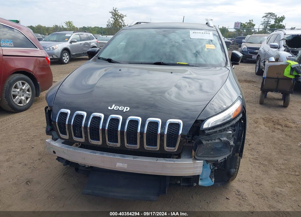 2014 JEEP CHEROKEE LATITUDE VIN: 1C4PJLCB5EW261977