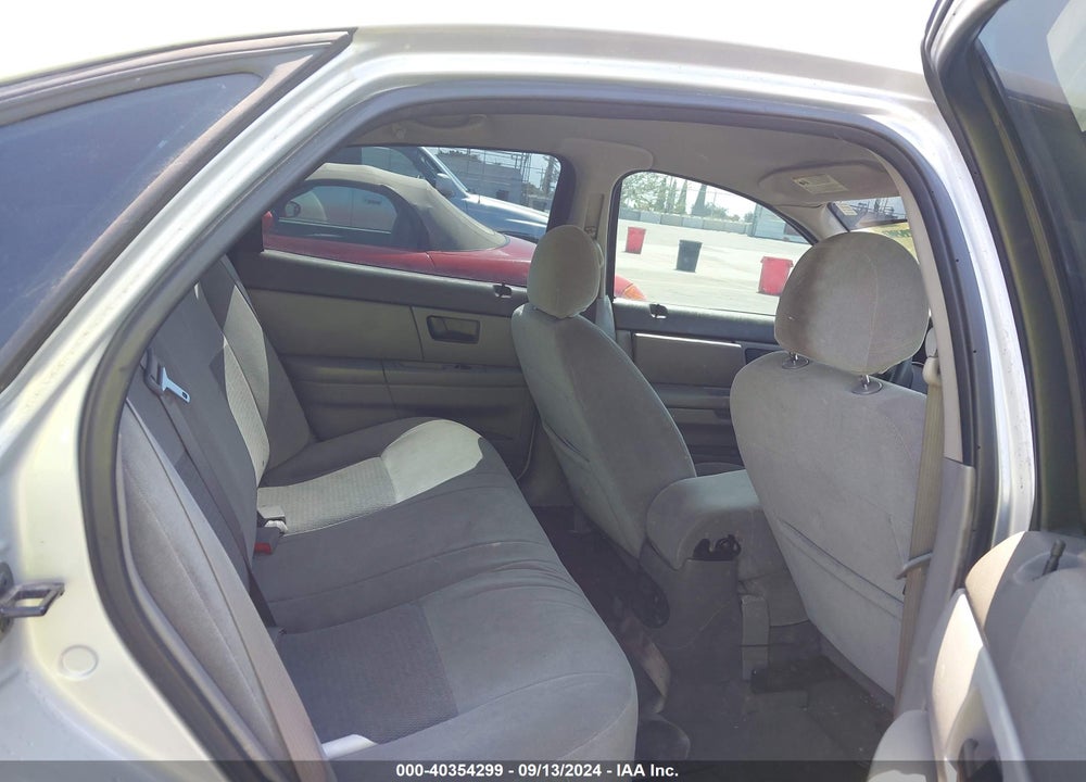 2004 FORD TAURUS SE VIN: 1FAFP53U64A130727
