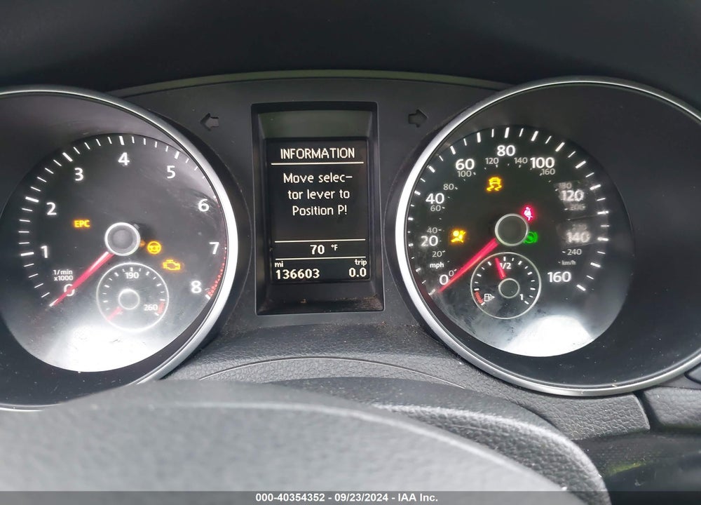 2014 VOLKSWAGEN JETTA SPORTWAGEN 2.5L SE VIN: 3VWPP7AJ4EM605165