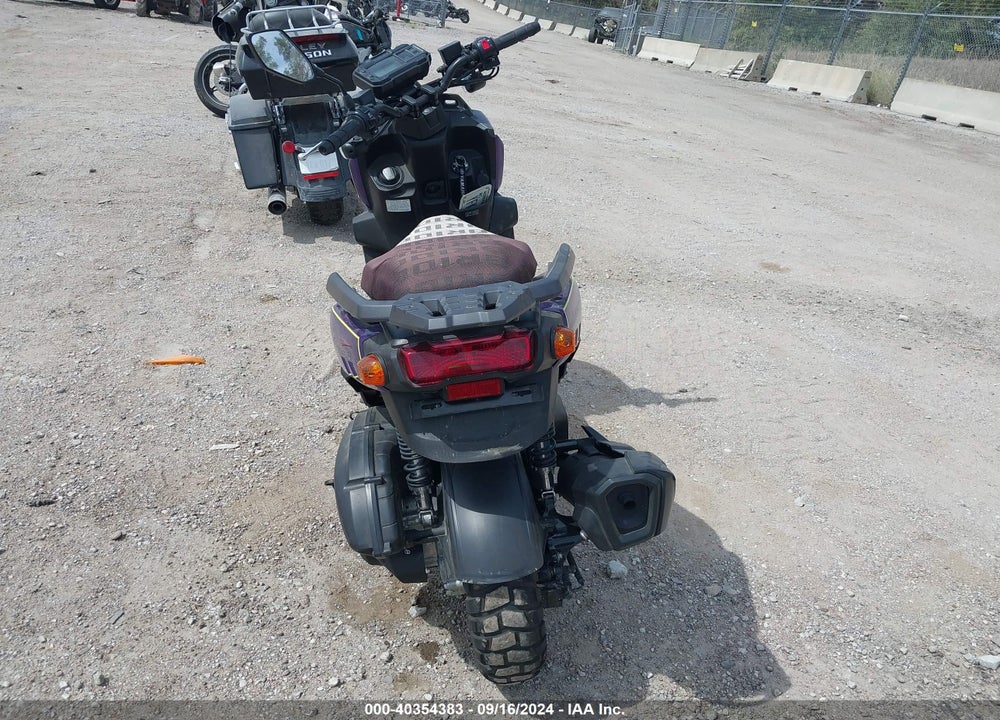 2022 YAMAHA YW125 VIN: RKRSEH9Y5NA001088