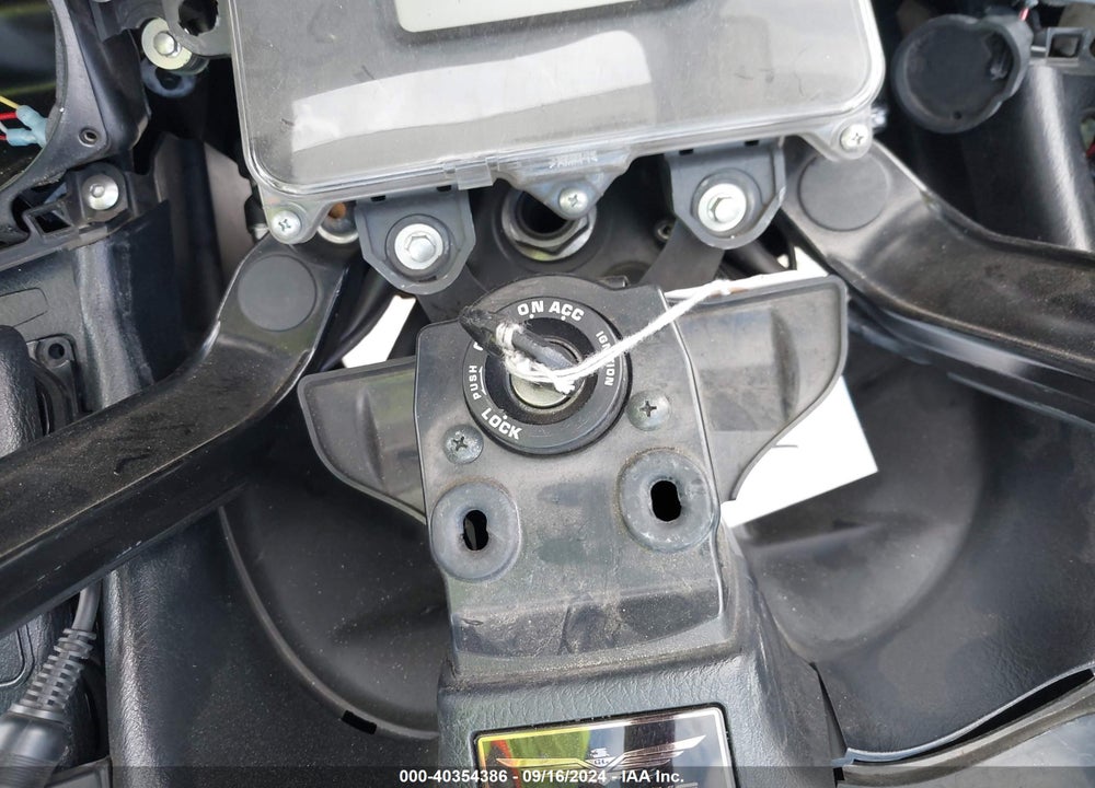 2013 HONDA GL1800 B VIN: JH2SC6811DK000025