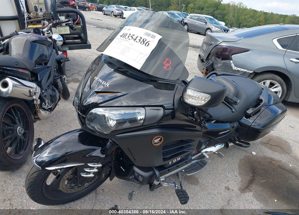 2013 HONDA GL1800 B VIN: JH2SC6811DK000025