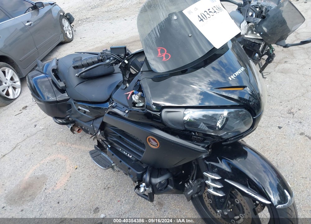 2013 HONDA GL1800 B VIN: JH2SC6811DK000025
