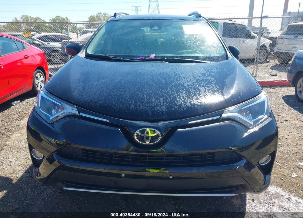 2017 TOYOTA RAV4 XLE VIN: 2T3RFREV9HW628287