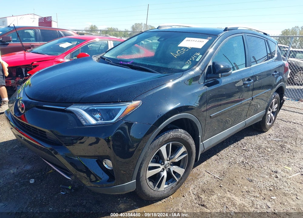 2017 TOYOTA RAV4 XLE VIN: 2T3RFREV9HW628287