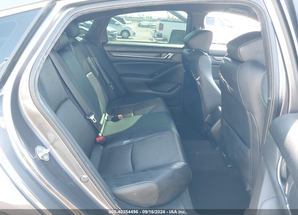 2018 HONDA ACCORD SPORT VIN: 1HGCV1F31JA243366
