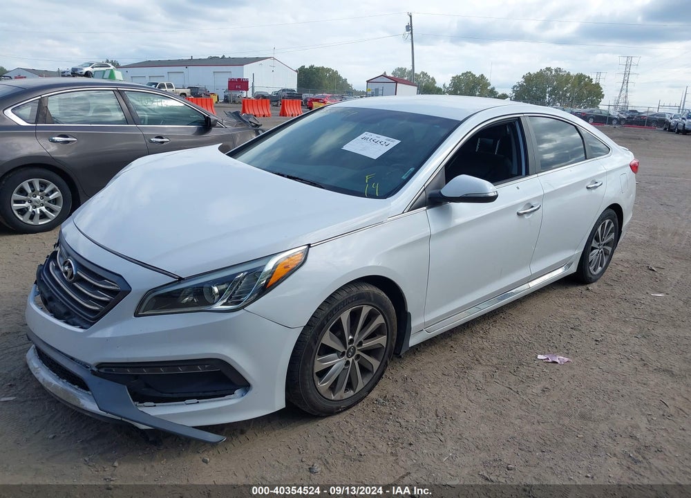 2015 HYUNDAI SONATA SPORT VIN: 5NPE34AF8FH193484
