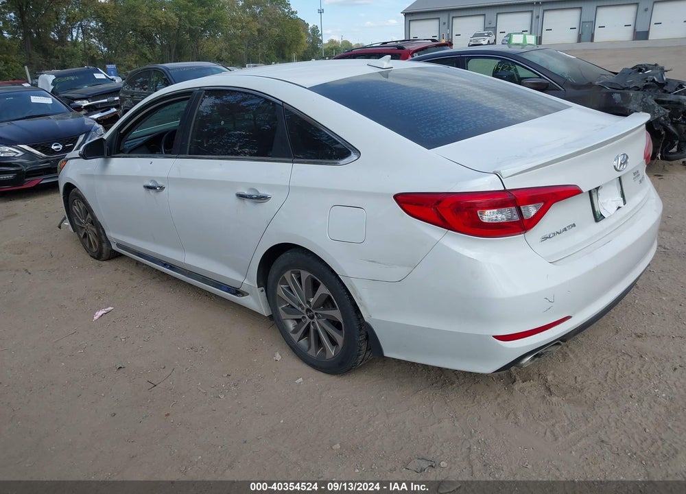 2015 HYUNDAI SONATA SPORT VIN: 5NPE34AF8FH193484