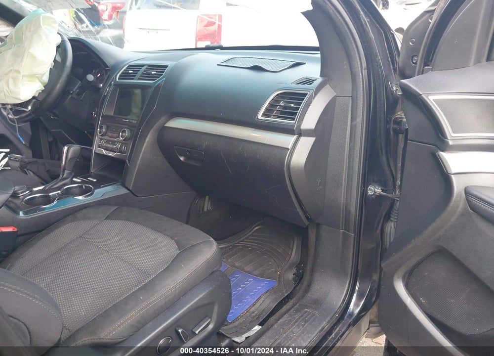 2017 FORD EXPLORER XLT VIN: 1FM5K8D84HGA06008