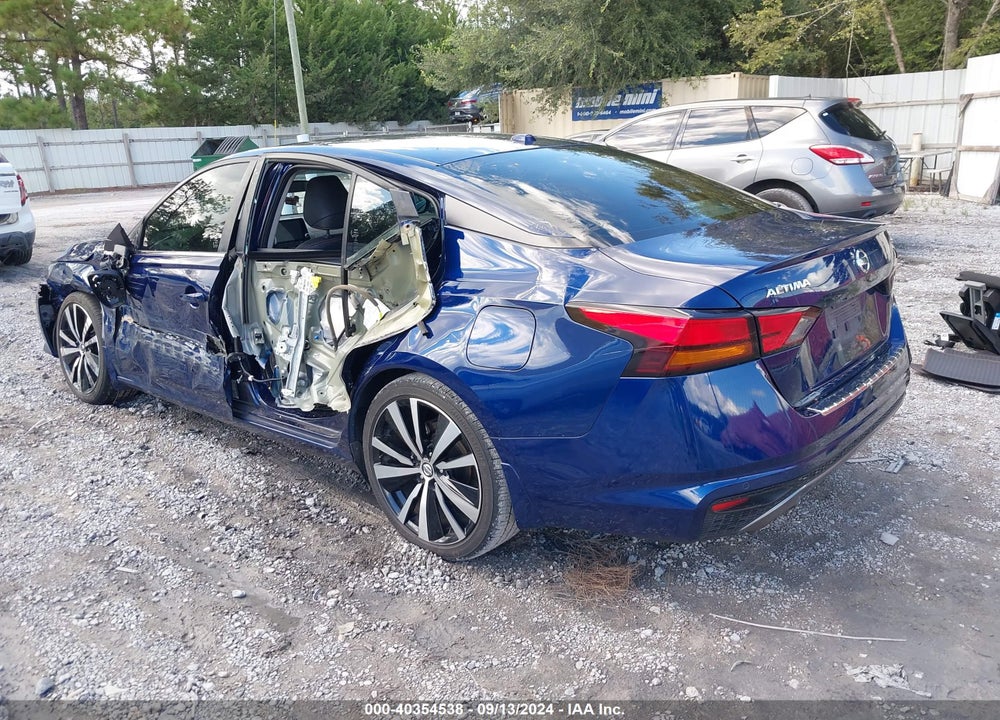 2022 NISSAN ALTIMA SR FWD VIN: 1N4BL4CV5NN369001