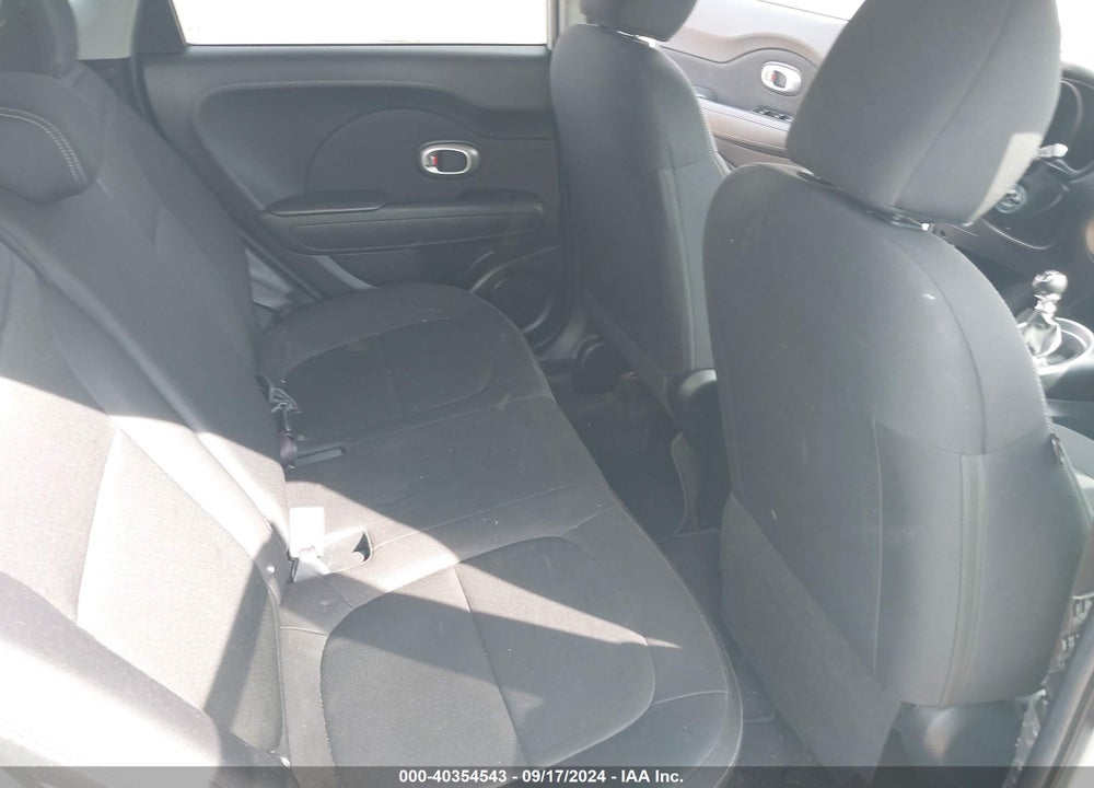 2015 KIA SOUL VIN: KNDJN2A24F7167043