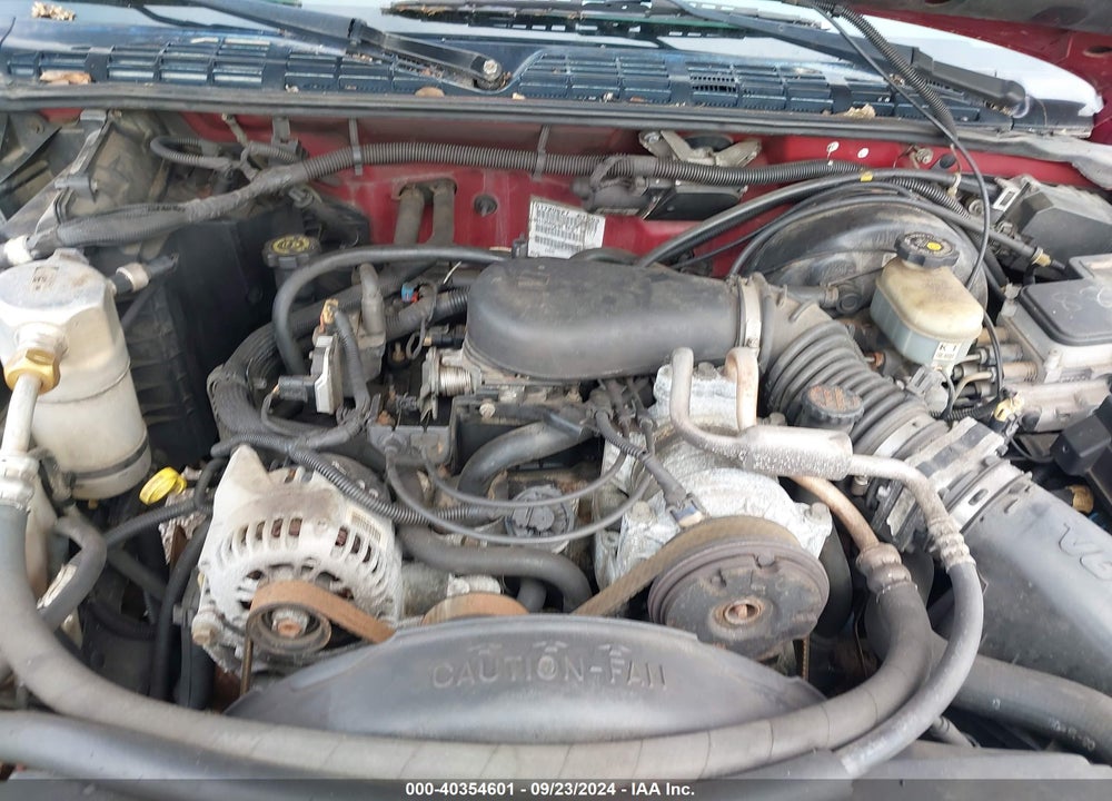 1999 CHEVROLET S-10 LS VIN: 1GCCT19X1X8196357