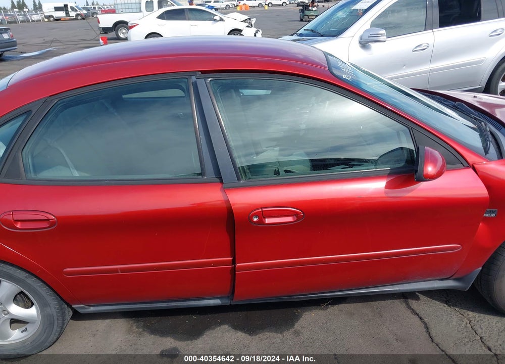 2001 FORD TAURUS SES VIN: 1FAFP55S31G130236