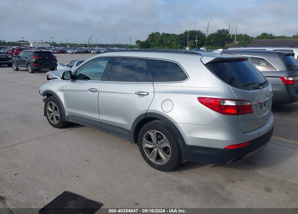 2016 HYUNDAI SANTA FE SE VIN: KM8SMDHF3GU134996