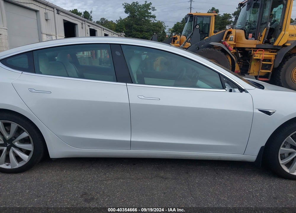 2018 TESLA MODEL 3 LONG RANGE/PERFORMANCE VIN: 5YJ3E1EB5JF101231