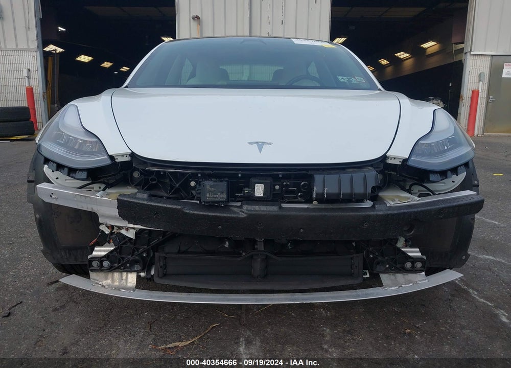 2018 TESLA MODEL 3 LONG RANGE/PERFORMANCE VIN: 5YJ3E1EB5JF101231