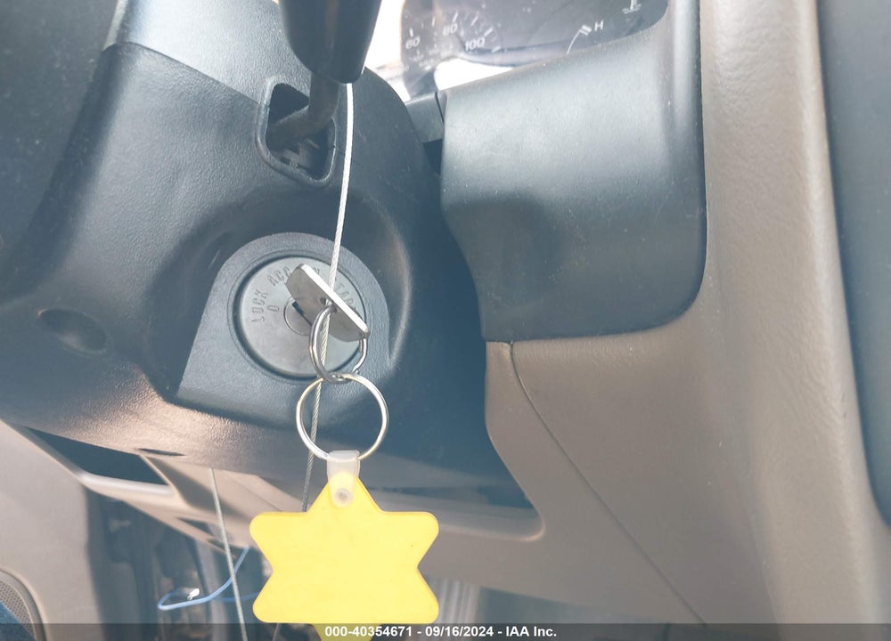 1997 MAZDA PROTEGE DX/LX VIN: JM1BC1411V0114427