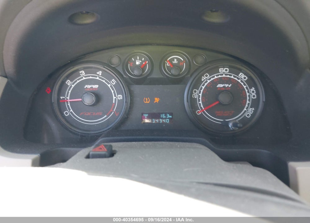 2008 FORD FOCUS S VIN: 1FAHP34N98W134025