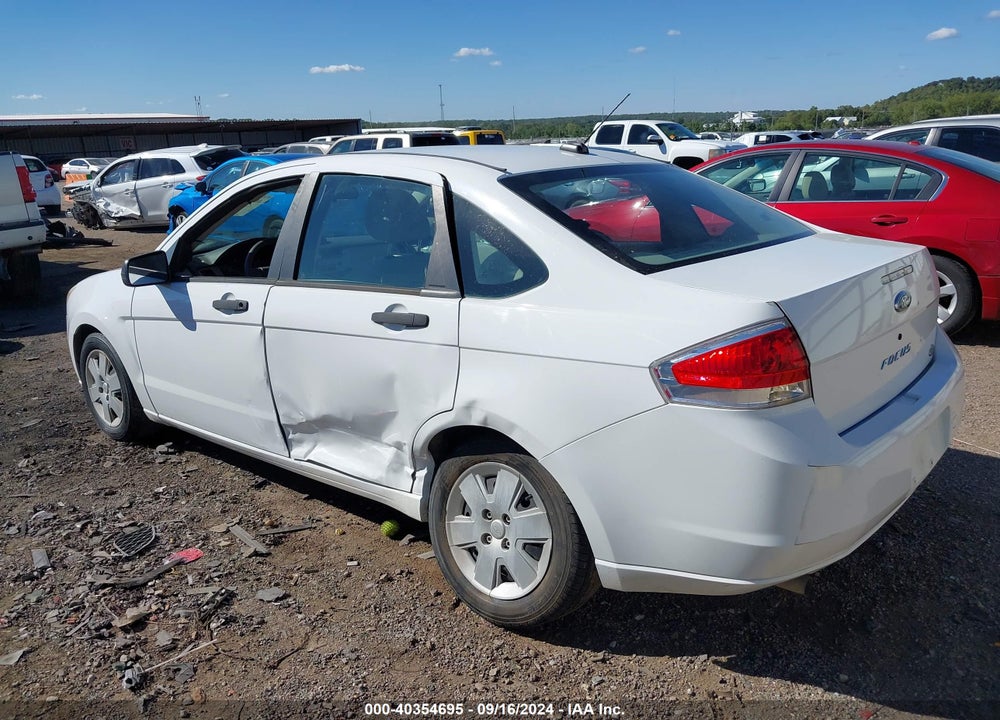 2008 FORD FOCUS S VIN: 1FAHP34N98W134025