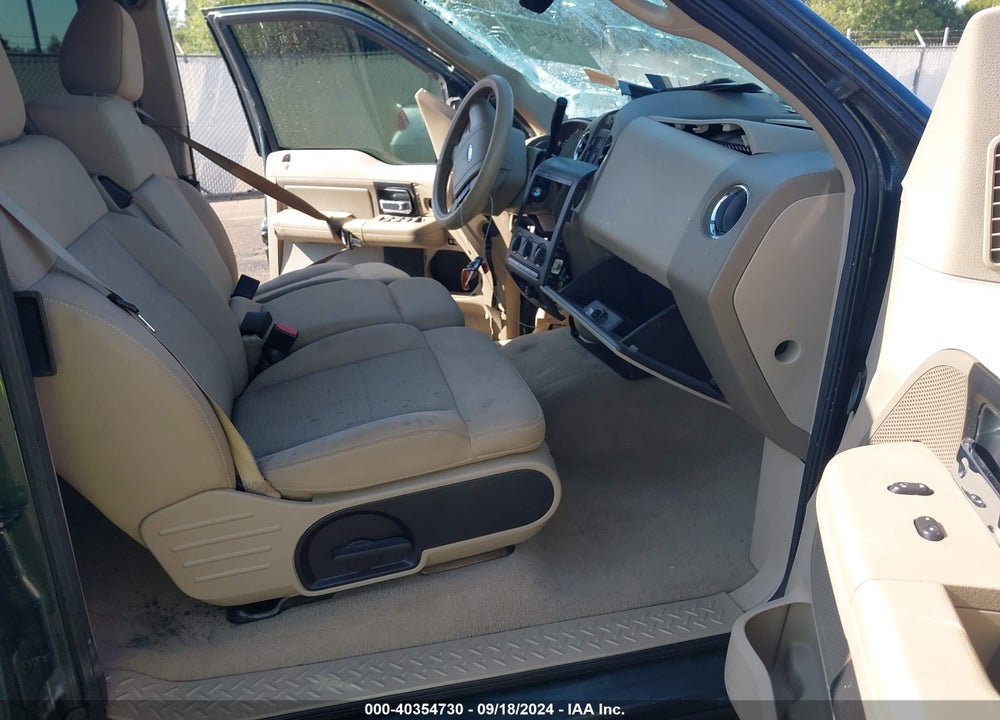 2006 FORD F-150 STX/XLT VIN: 1FTRX02W16KC30079