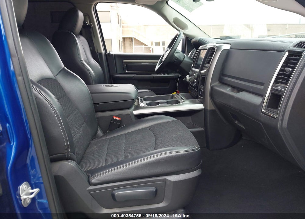 2017 RAM 1500 SPORT QUAD CAB 4X2 6'4 BOX VIN: 1C6RR6HT3HS735965